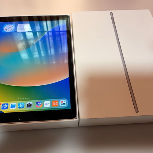 iPad Pro 12.9in 1st Gen 128GB WiFi+Cellular Space Gray Like New