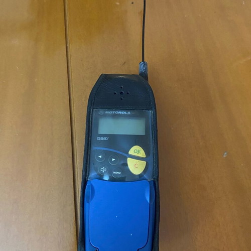 Motorola Mc1-4C13 mobile phone used