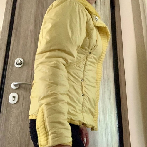 Guess puffer jacket like new, size S