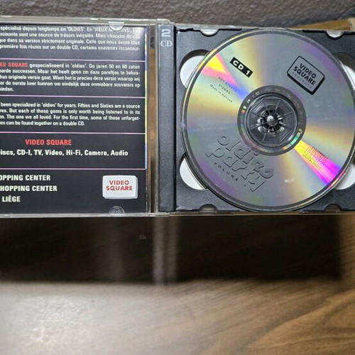 Oldies Party Volume 1 2 CD like new