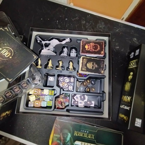Dark Quarter and Lost in the nights expansion like new