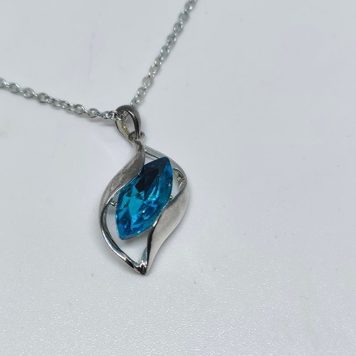 Necklace with Blue Marquise Crystal silver finish like new
