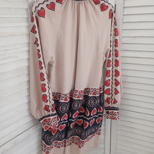 Mamoush M L dress with heart pattern