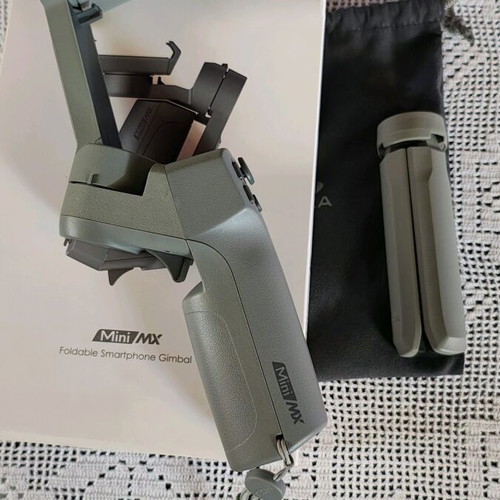 Gimbal σταθεροποιητής τριών αξόνων για smartphone σαν καινούργιο