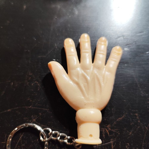 Keychain Hand vintage, new