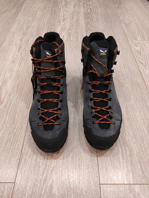 Salewa MTN Trainer Classic Mid GTX M leather mountain boots new, size 44.5