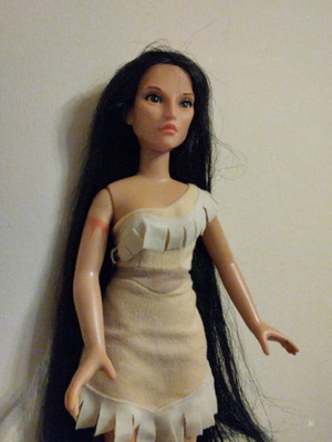 Pocahondas Disney doll used, collectible edition, large size