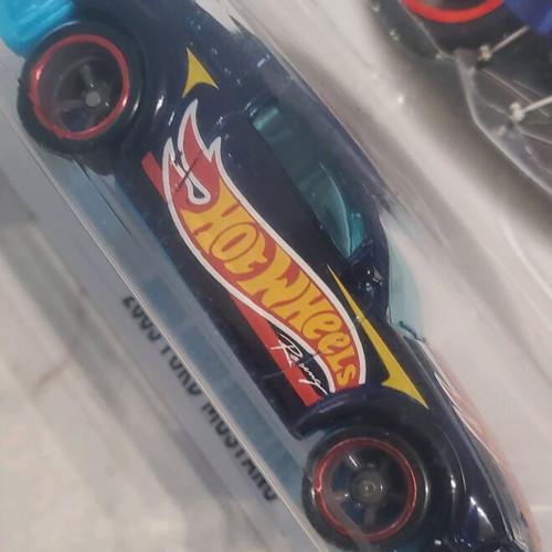 Hot Wheels 2015 Super Treasure Hunt Ford Mustang