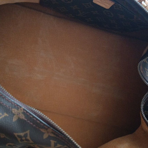 Travel bag used, brown, dimensions 30x60, zipper needs replacement