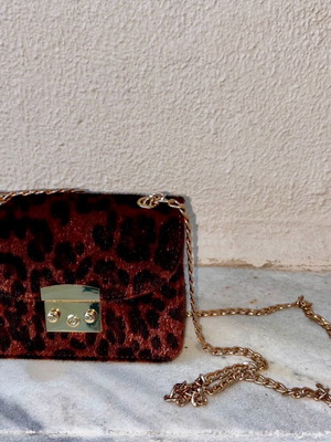 Bag formal leopard plush new, brown with gold chain
