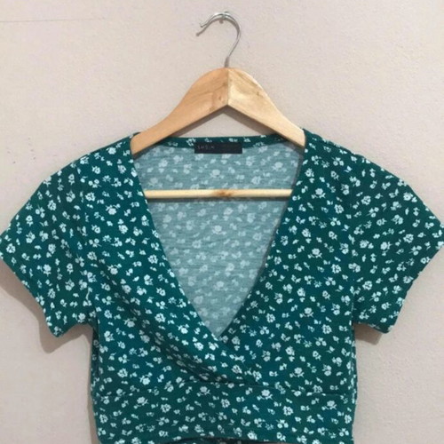 Green Floral Crop Top Shein used, size XS