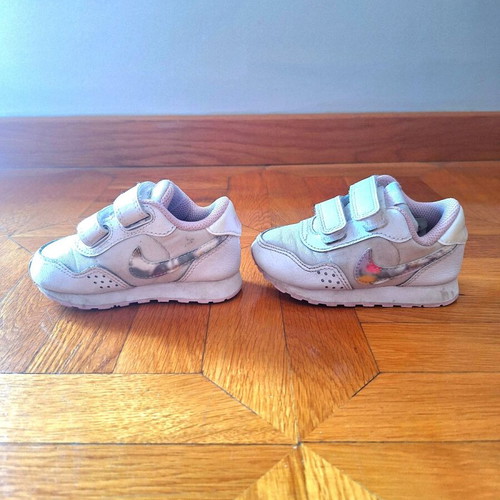 Nike baby sports shoes for girl size 21 like new