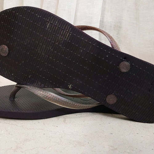 Havaianas Slim purple glitter flip flops like new size 41