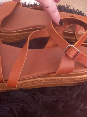 Sandals used size 40 brown