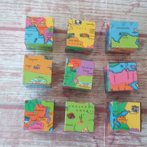 Puzzle 09 Cubes World Map like new