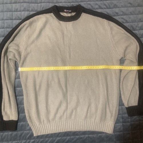 Men's Acrylic Sweater x-large like new, beige and brown