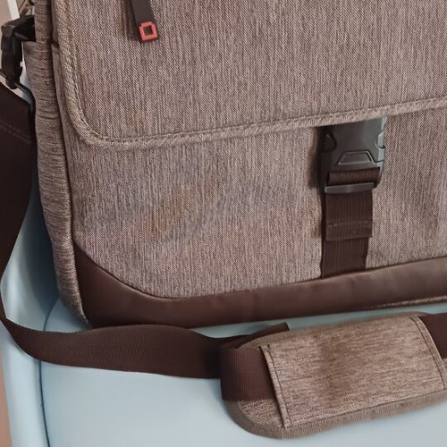 Baggie laptop bag like new, fabric with multiple pockets