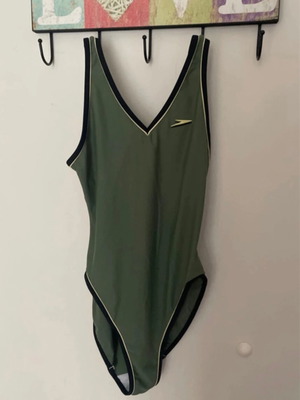 Speedo swimsuit like new, olive with black and yellow details