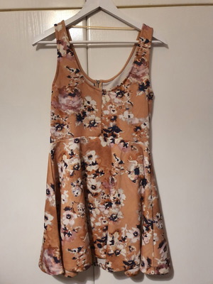 Floral mini dress like new, Pull & Bear, colorful, size L