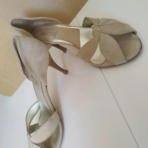 Matie sandals used, beige suede peep toe vintage, size 38