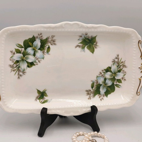 Royal Albert Trillium porcelain platter like new