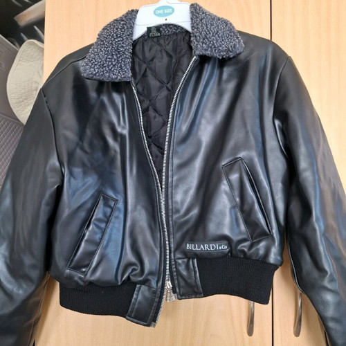 Vintage 1970s biker style jacket like new, faux leather, black