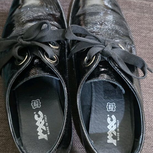 Anatomical shoes black leather patent no38 used