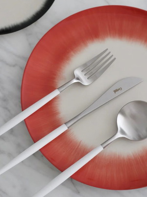 Set of 2 porcelain plates 28 cm Demeulemeester by Serax in luxury box