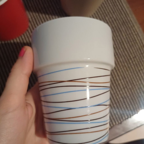 Cup with brown and blue lines