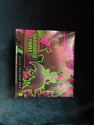 Pokémon ETB Shrouded Fable καινούργιο