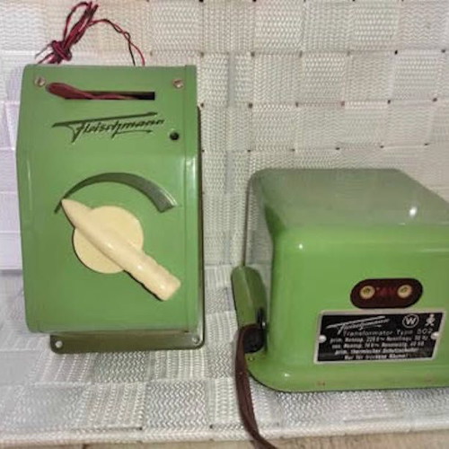Fleischmann 514 train speed controller and 502 power supply like new