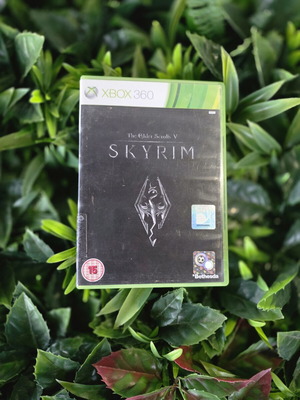 The Elder Scrolls V Skyrim Xbox 360 game used, action RPG