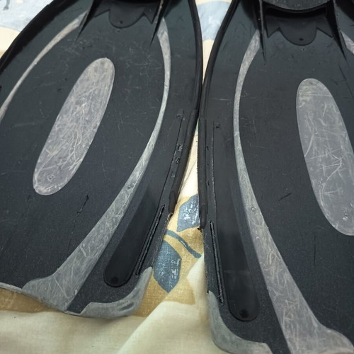 Cressi Reaction Pro diving fins used, size 8-9 or 42-43