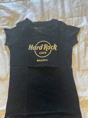 Hard Rock Cafe Brussels T-shirt small collectible