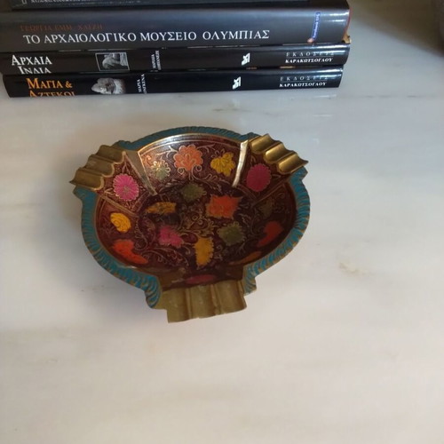 Copper ashtray vintage like new with special technique