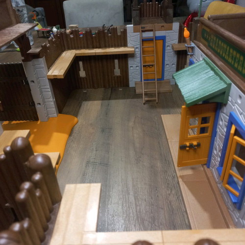 Playmobil Western Fort Rocks 70944 new, complete building