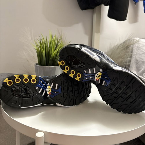 Nike TN sneakers, DS condition, size 42.5, black
