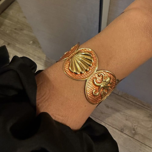 S steel thick summer bracelet with shell design, orange and gold tone