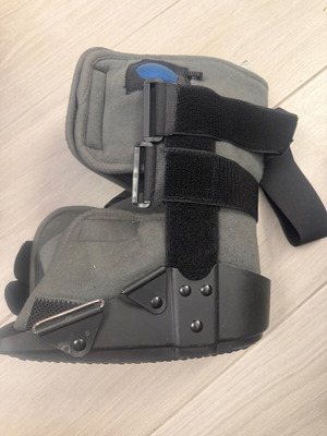 Ankle Foot Orthosis Air Chamber Like New