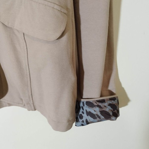 Blue Motion blazer with animal-print lining, size 34, like new