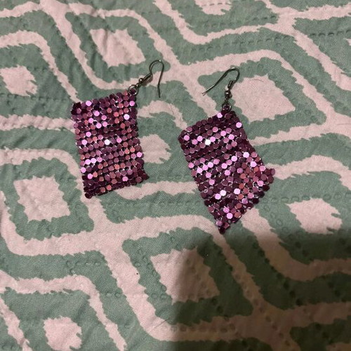 Purple earrings hanging like new