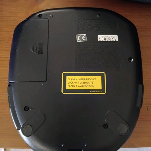 Sony Discman D-153 used from early 90s