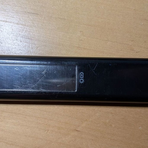 Smart Samsung BN59-01357D solar rechargeable remote control used with voice control