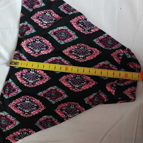 Primark strapless bikini like new, black with multicolor design