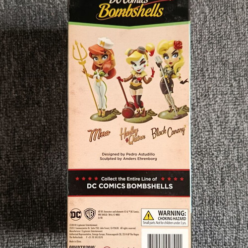 DC Bombshells Classic Mera collectible vinyl figure like new