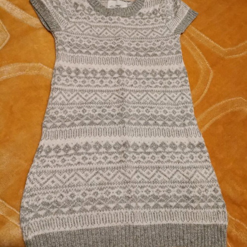 Knitted dress like new for girls 4-6 years gray silver H&M