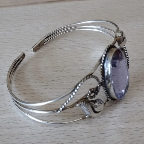 Handmade adjustable bracelet with large purple stone like new