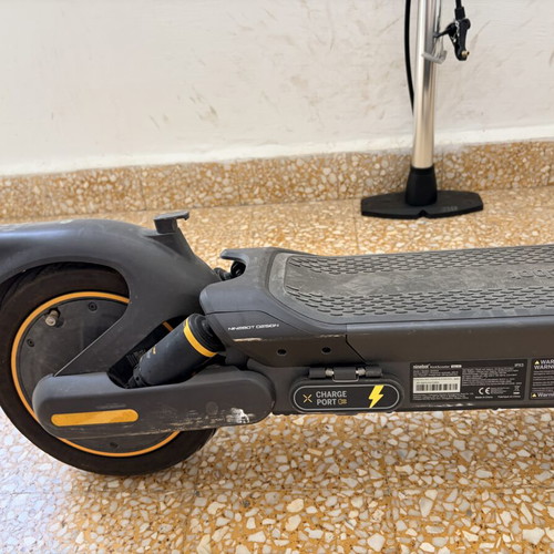 Segway Ninebot Max G2 E electric scooter