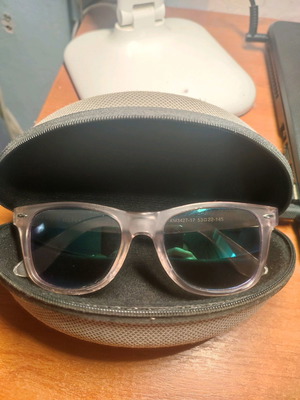 Oliver sunglasses used with case