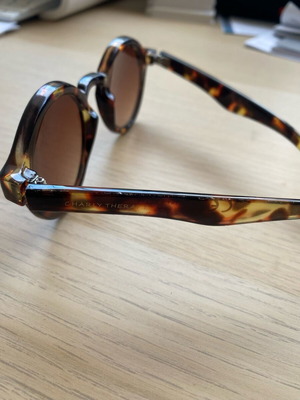Tortoise shell glasses used Charly Therapy